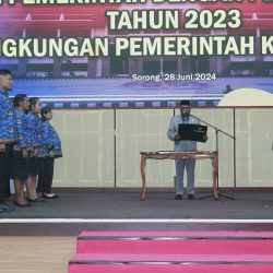 Sebanyak 445 PPPK Guru dan Nakes Kota Sorong Terima SK Pengangkatan