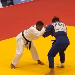 Kalahkan Jateng dan DIY, Atlet Judo PBD Moses Manuputy Melaju ke Babak Semifinal