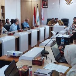 Sekda Yakob Buka Rakor Persetujuan Bangunan Gedung PT. Papua Raya Property