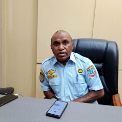 Kepala Dinas Perhubungan Provinsi Papua Barat Daya (PBD) Viktor Soloss