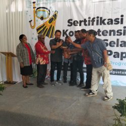 30 OAP Ikut Pelatihan Sertifikasi   Kompetisi Pemandu Selam