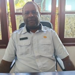 Lurah Doom Timur Tolak Rencana Pembangunan Alfa Mart