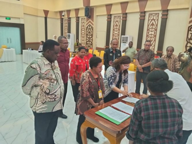 Bupati Bangga Dua Anak Asal Raja Ampat Wakili Papua Barat Daya Sebagai Paskibra Nasional