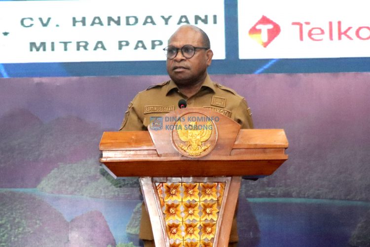 Wali Kota Sorong Resmi Buka Lomba Cerdas Cermat SMP/MTs Tahun 2025