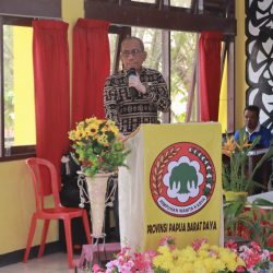 Asisten III Ajak HWK Kota Sorong Jadi Mitra Strategis Pemberdayaan Perempuan