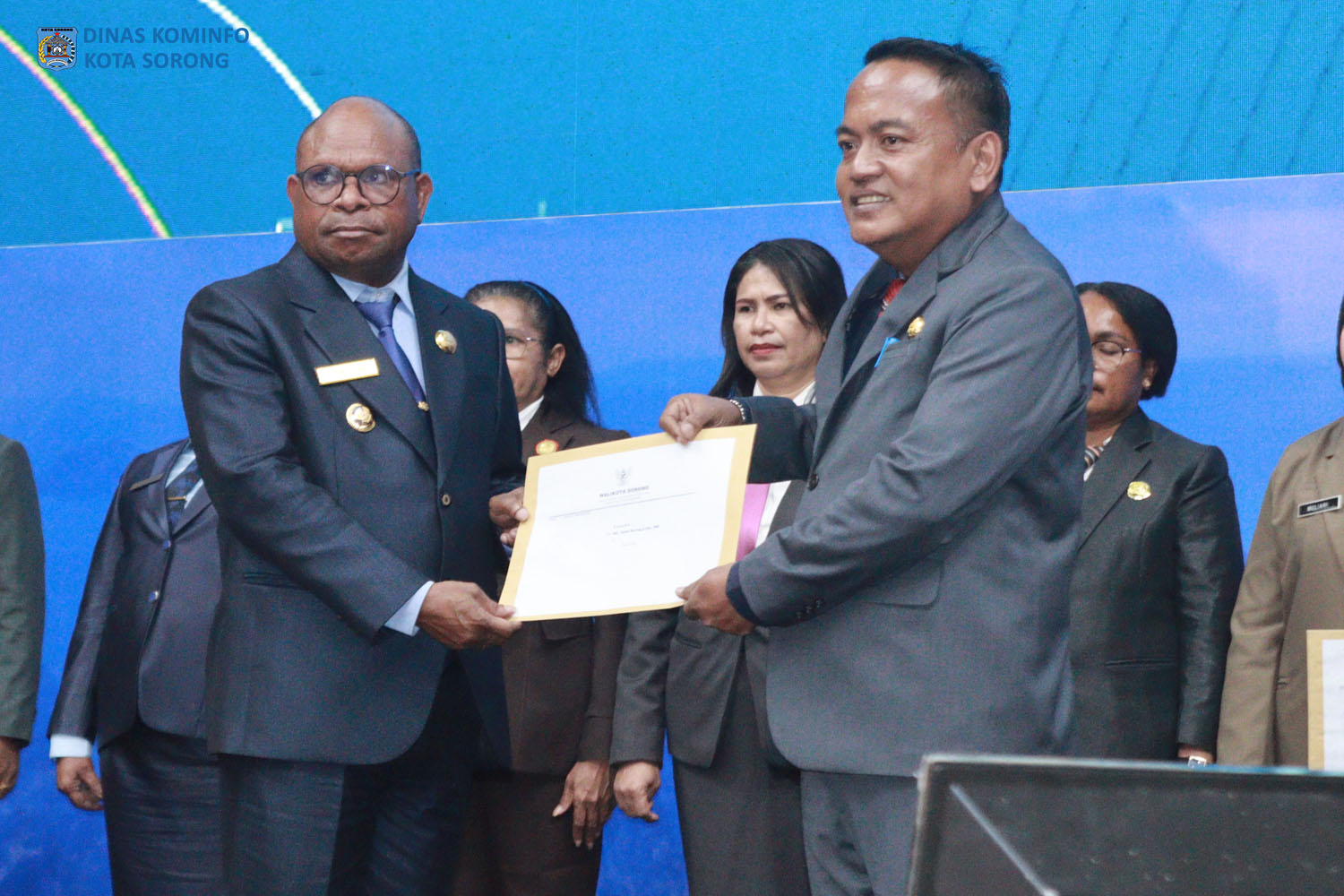 James Burung, S.Sos., MM – Kepala Dinas Komunikasi dan Informatika.