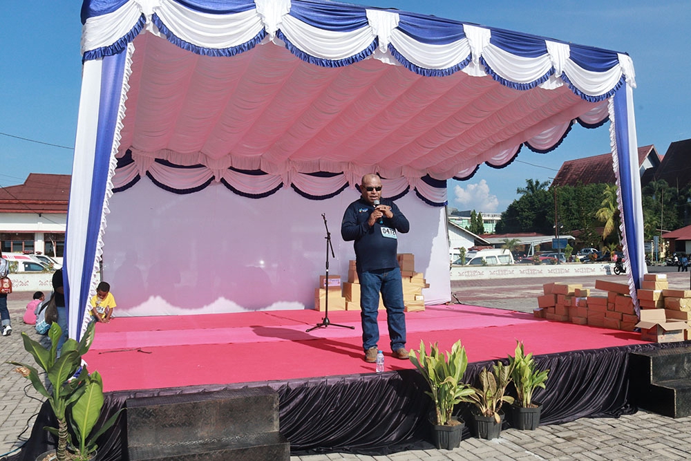 Asisten Bidang Pemerintahan dan Kesejahteraan Rakyat Kota Sorong, Jeremias Gembenop