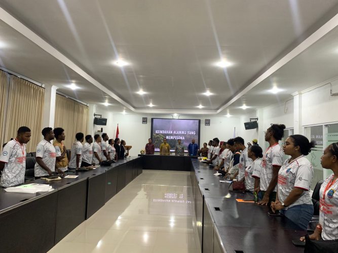 Penutupan Pelatihan Design Grafis Bagi OAP Disporaparekraf PBD Harap, Ilmu Yang Diperoleh Dapat Dipraktekkan