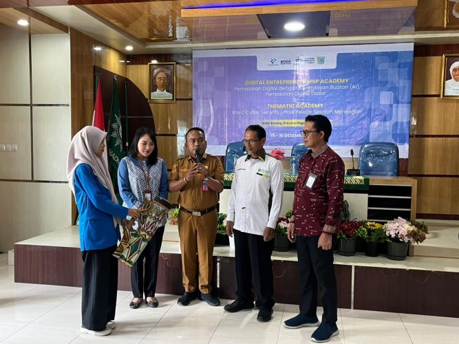 Pelatihan Digital dan Keamanan Siber Digelar di Sorong, Cetak SDM Siap Hadapi Transformasi Digital