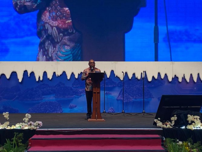 Ibu-Ibu Diminta Jadi Penggerak Kebersihan dan Pendidikan Anak, Septinus Lobat Tekankan Peran Keluarga