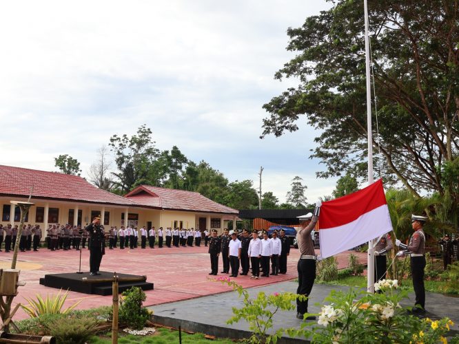 Kapolda PBD Pimpin Upacara Harkitnas Ke -118