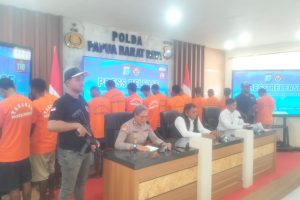 16 Tersangka Diamankan Polda PBD, Terkait Kasus Curanmor dan Curas 16 Tersangka Diamankan Polda PBD, Terkait Kasus Curanmor dan Curas