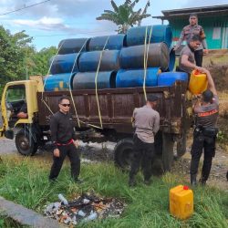 Direktorat Samapta Polda PBD Ungkap Jaringan Peredaran Miras Cap Tikus di Sorong
