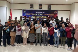Polda PBD Gelar Silahturahmi Perkuat Kemitraan Polri dan Insan Pers Polda PBD Gelar Silahturahmi Perkuat Kemitraan Polri dan Insan Pers
