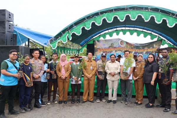 Polda PBD Gelar Aksi Penanaman 5.000 Bibit Pohon, Peringati Hari Lingkungan Hidup Sedunia 2026 Polda PBD Gelar Aksi Penanaman 5.000 Bibit Pohon, Peringati Hari Lingkungan Hidup Sedunia 2026