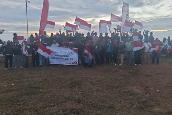 Aliansi Masyarakat PBD Cinta Damai Gelar Konvoi Merah Putih