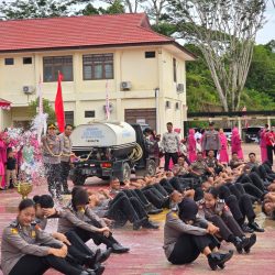 87 Personel Polda Papua Barat Daya Naik Pangkat