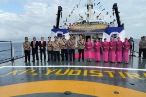 Kapolda PBD Pimpin Upacara Ziarah TMP dan Tabur Bunga di Kolam Bandar Sorong