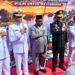 Peringati HUT Bhayangkara Ke-80 Dua Anggota Polri Diberikan Penghargaan