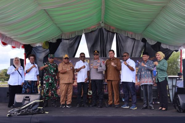 Kapolda PBD Hadiri Pembukaan Festival Rakyat 2026 Kapolda PBD Hadiri Pembukaan Festival Rakyat 2026