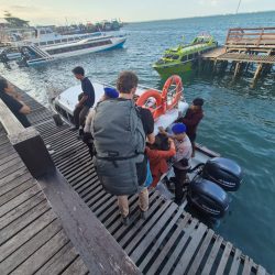 Personel Tourist Police Ditpolairud Polda PBD Berikan Rasa Aman dan Nyaman Bagi Wisatawan