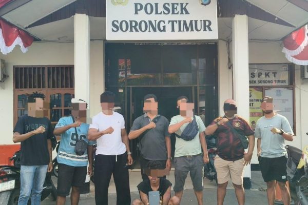 Team Paniki Polsek Sorong Timur Ringkus Spesialis Pencurian Handphone Team Paniki Polsek Sorong Timur Ringkus Spesialis Pencurian Handphone