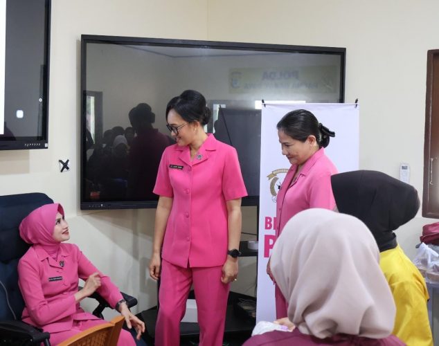 HUT Polwan Ke 78 Polda PBD Gelar Kegiatan Donor Darah