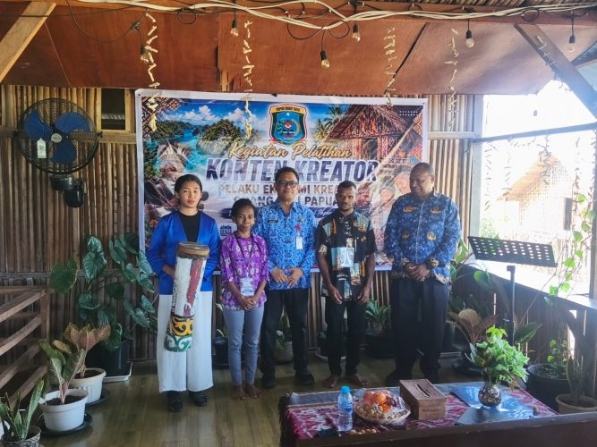 Disparekraf PBD Gelar Pelatihan Bagi OAP Guna Tingkatkan Pelaku Ekonomi Kreatif Berbasis Digital