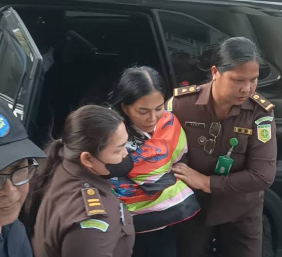 Mantan Bupati Minut Ditangkap Tim Tabur Kejati Sulut di Mimika