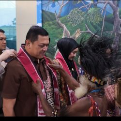 Brigjen Pol. Hengki Haryadi Tiba di Sorong, Disambut Wakapolda dan Forkopimda