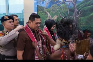 Brigjen Pol. Hengki Haryadi Tiba di Sorong, Disambut Wakapolda dan Forkopimda
