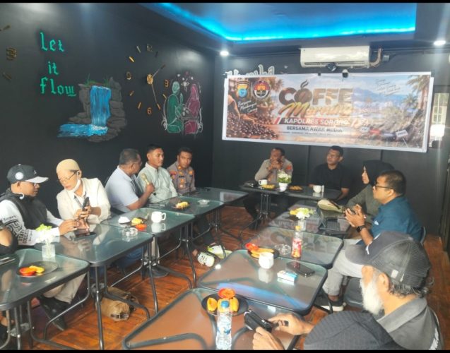 Jalin Komunikasi dan Sinergitas Dalam Rangka Kamtibmas Kapolres Aimas Gelar Coffee Morning Dengan Insan Pers