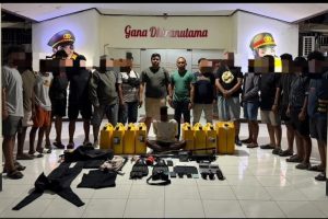 Polresta Sorong Kota Tangkap Pelaku Pencurian di Kapal Pesiar Milik WNA Berkebangsaan Jerman Polresta Sorong Kota Tangkap Pelaku Pencurian di Kapal Pesiar Milik WNA Berkebangsaan Jerman