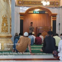 Jumling Di Kampung Pisang Polresta Sorong Kota Ajak Warga Cegah Hoaks dan Tindak Lanjuti Keluhan Penjualan Miras Lokal