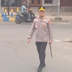 Tak Hanya Personel, Kapolresta Sorong Kota Turun Langsung Atur Lalu Lintas