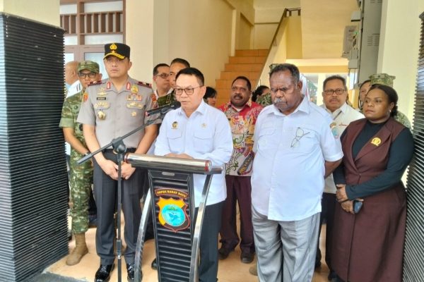Membangun Tanah Papua Harus Pakai Pendekatan Show Of Force Membangun Tanah Papua Harus Pakai Pendekatan Show Of Force